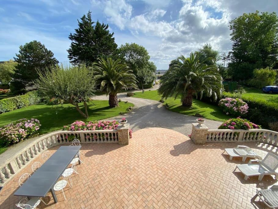 Villa Champfleury, A 50 M De La Plage! Réville Buitenkant foto